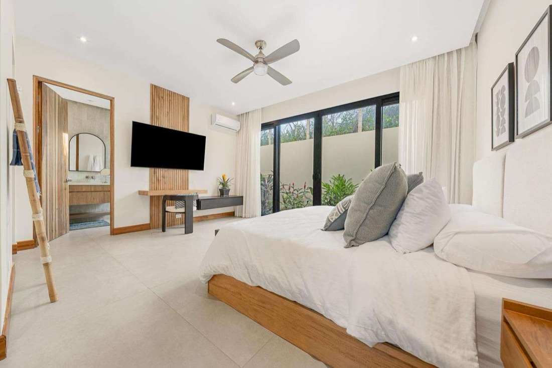 Casa Mar y Olas — Bedroom
